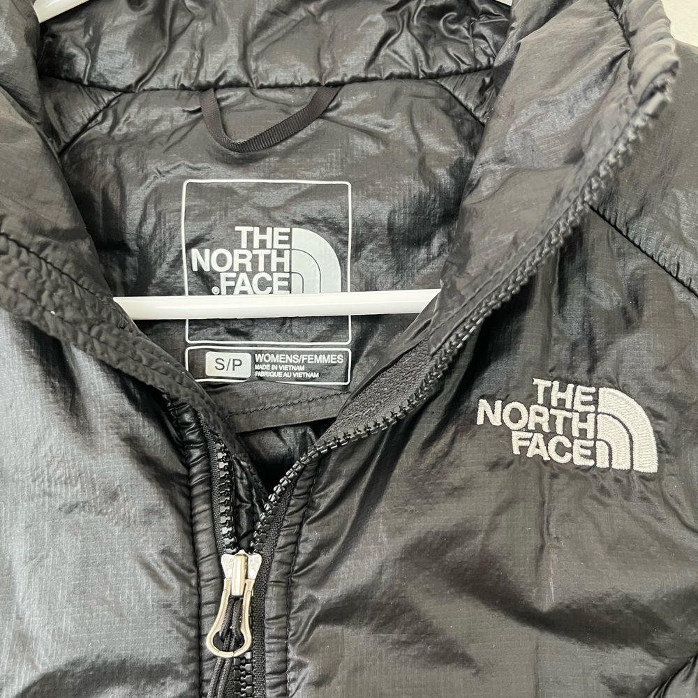 The North Face Thermoball Black Vest - Picture 3 of 4